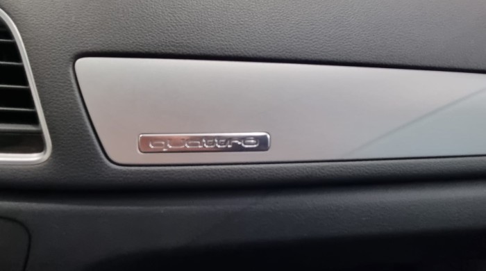 AUDI Q3 2.0 TDI 150 CV quattro S tronic  GRIGIO 2018