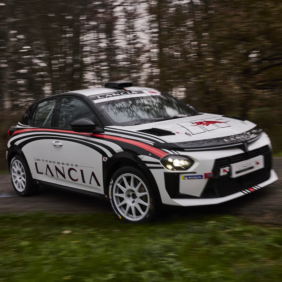 Nuova Lancia Y HF