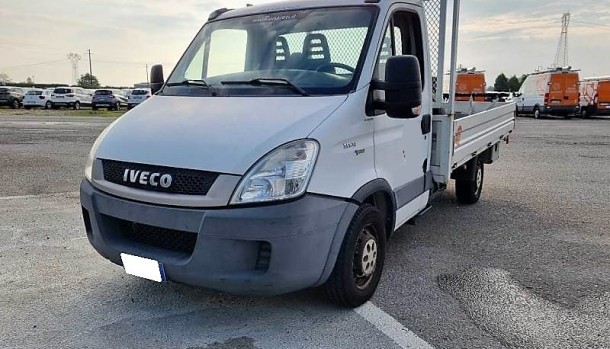 IVECO DAILY 2009 CAB  BIANCO 2011