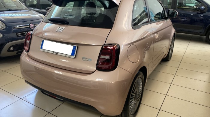 NEW 500 ICON HB 42KWH  ROSE GOLD 2023